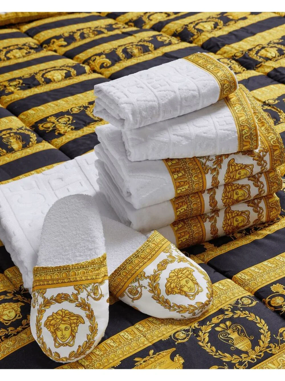 NWT Versace I ♡ Baroque Guest Towel White Size 40x60cm